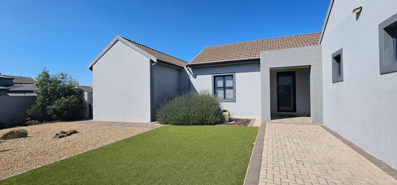 3 Bedroom Property for Sale in Country Club Western Cape